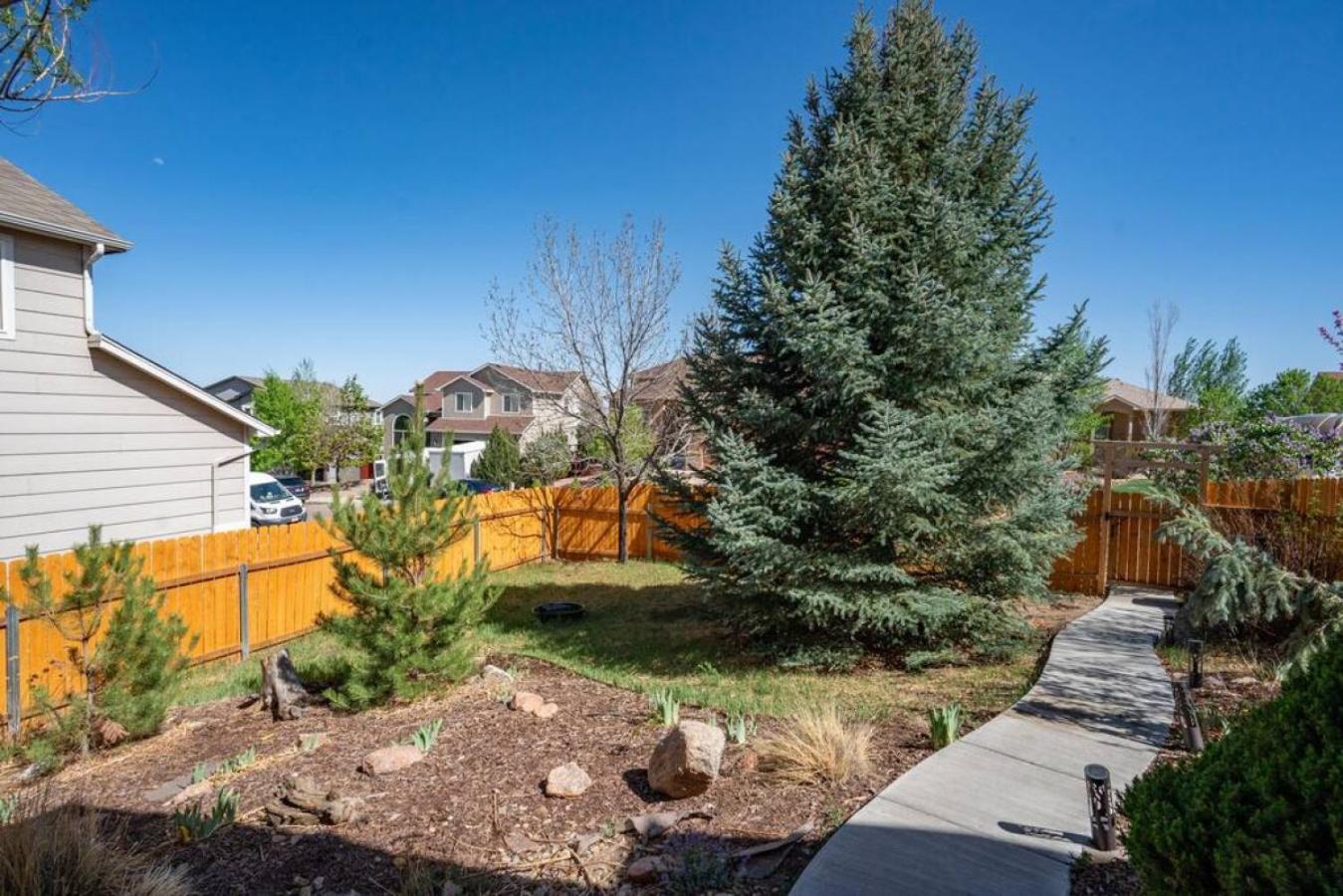 Bear Creek - - Fire Table - 3min To Trails Holiday home Colorado Springs
