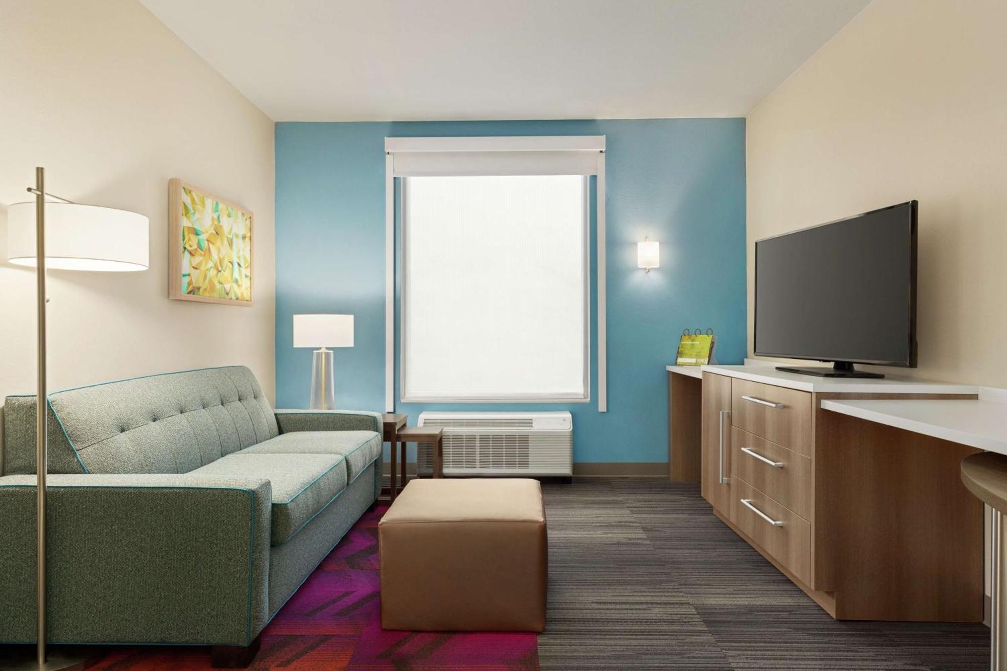 Home2 By Hilton South, Co 3*