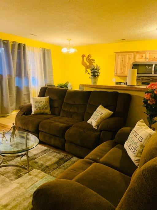 The Sunset 2-bedroom Near Cos Airport Apartment
