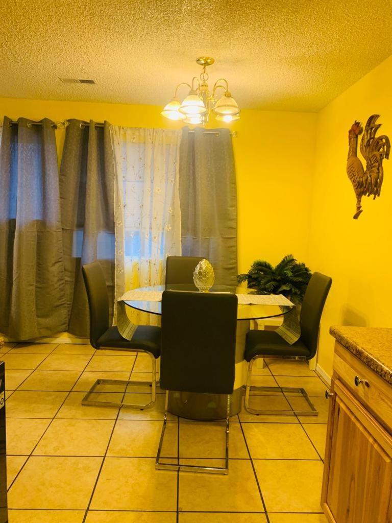 Apartment The Sunset 2-bedroom Near Cos Airport