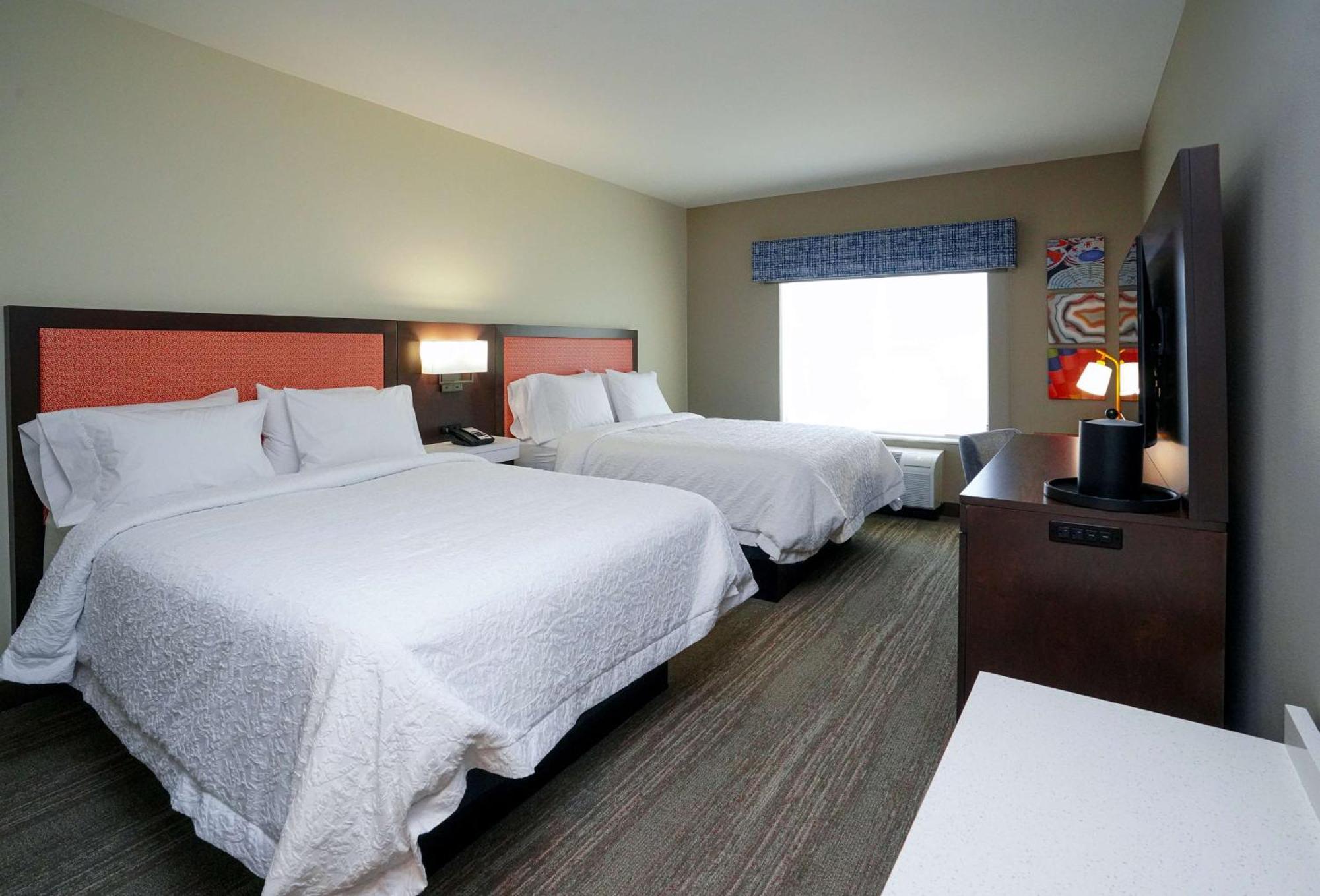 Hampton I-25 Hotel