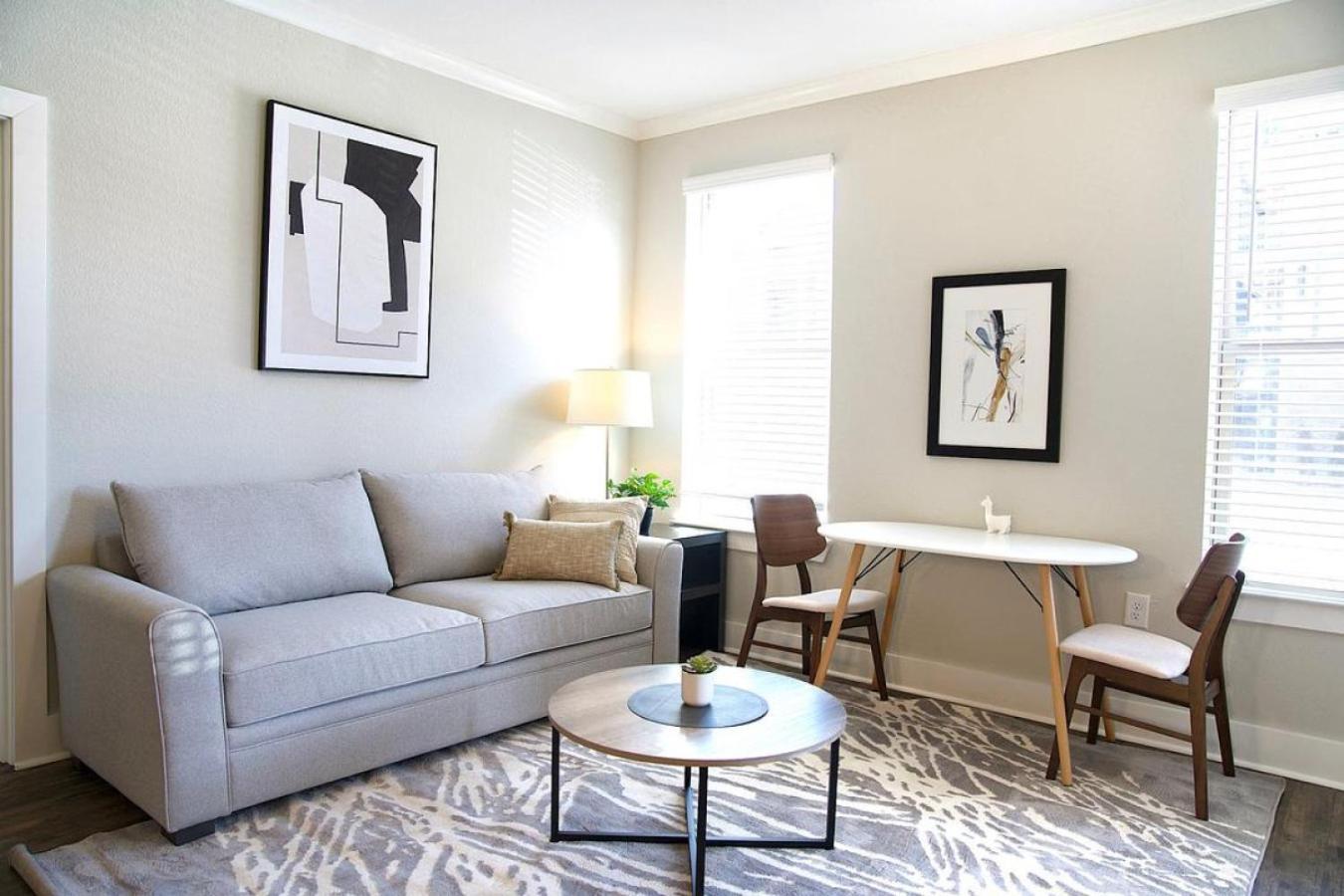 Landing Modern With Amazing Amenities * Colorado Springs
