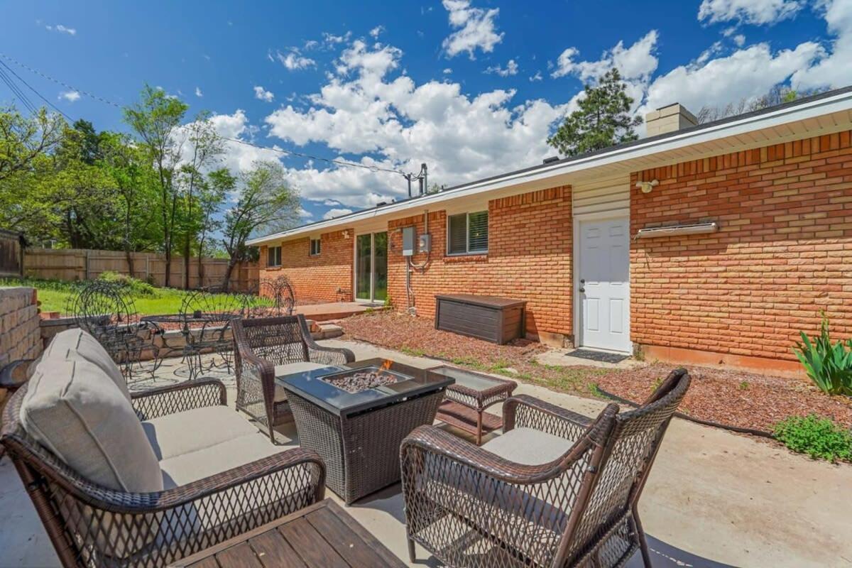 Holiday home Walk To Garden Of The Gods 3bedroom Wd Ac