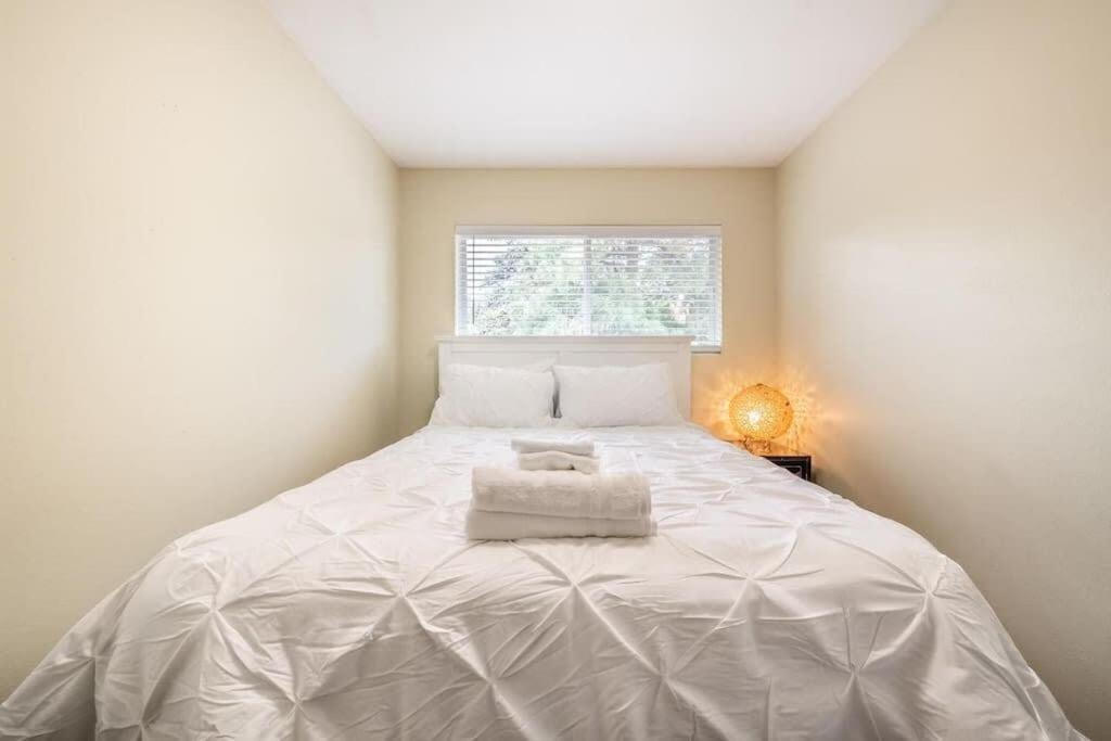 Walk To Garden Of The Gods 3bedroom Wd Ac Holiday home Colorado Springs