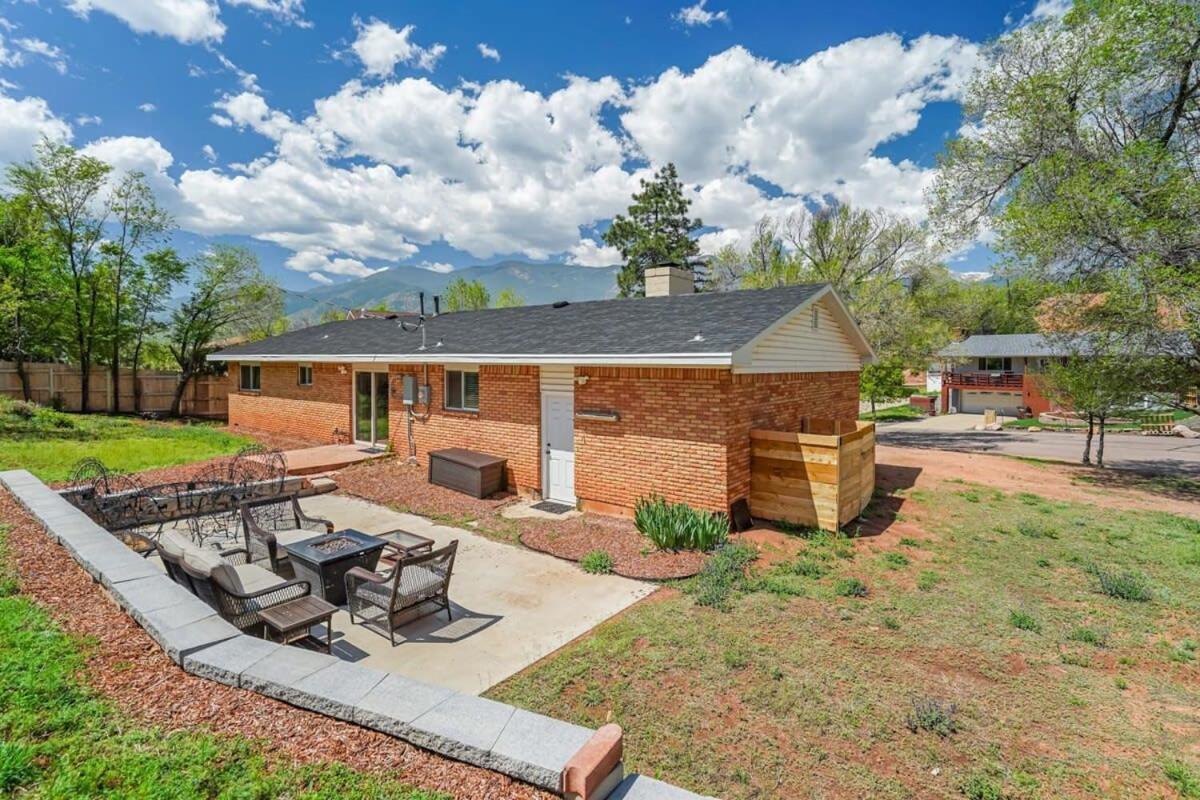 Holiday home Walk To Garden Of The Gods 3bedroom Wd Ac Colorado Springs