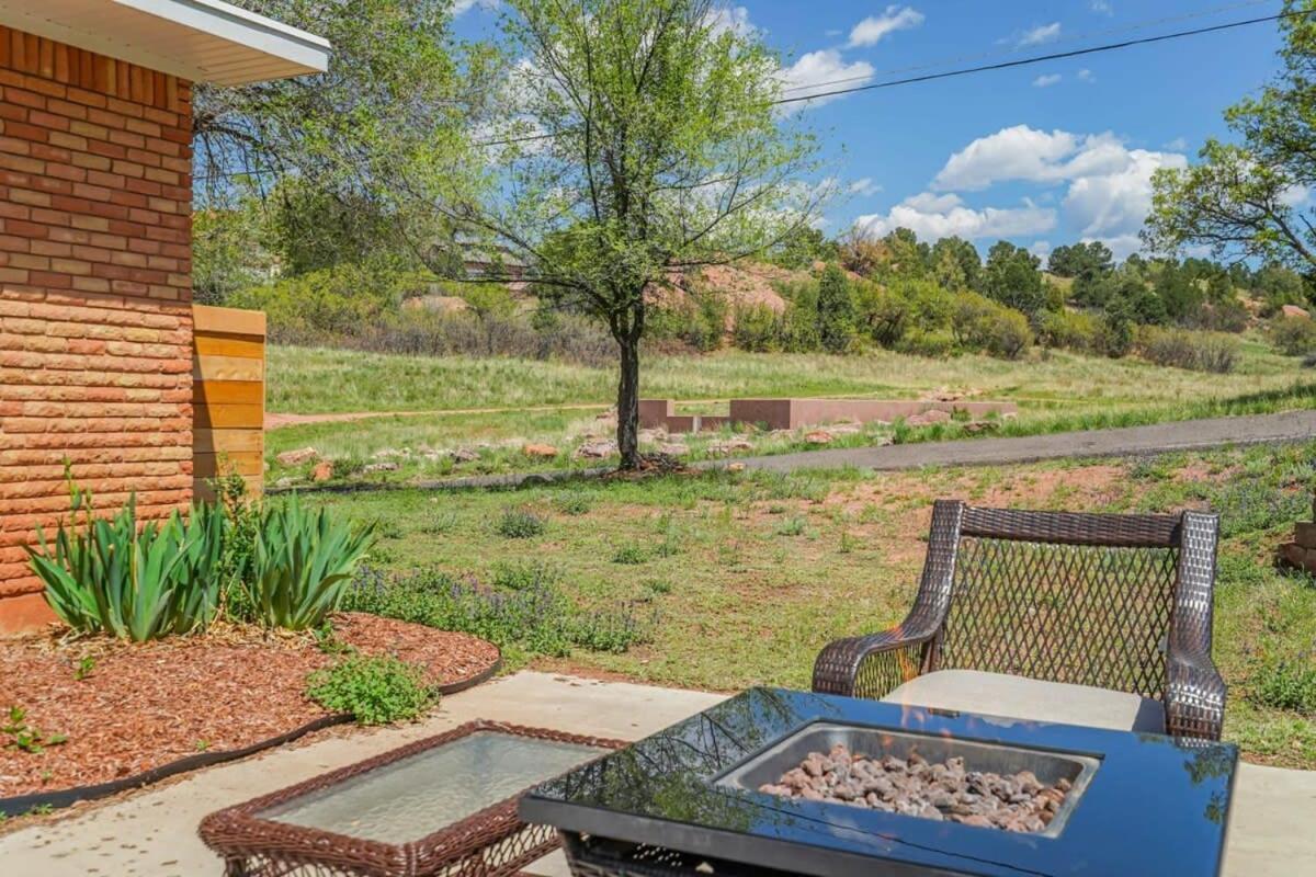Walk To Garden Of The Gods 3bedroom Wd Ac Holiday home