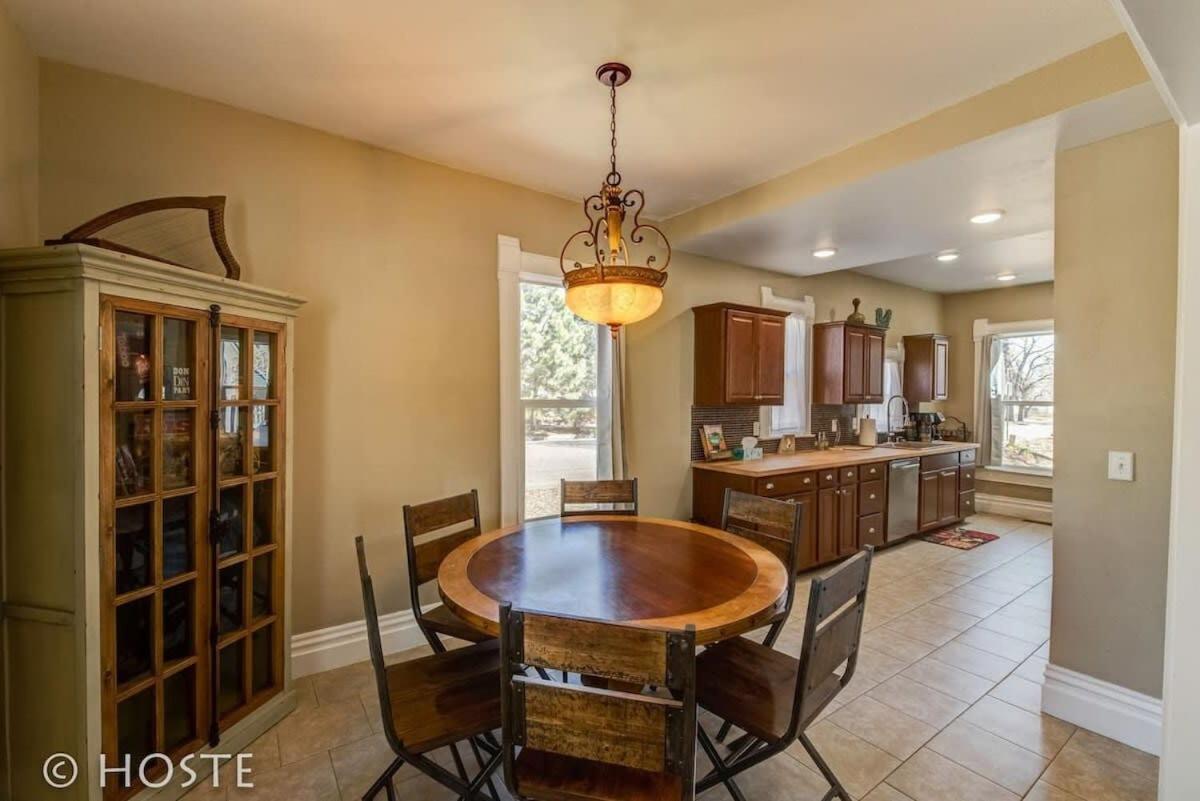 3br Charming Modern Victorian Downtown * Colorado Springs