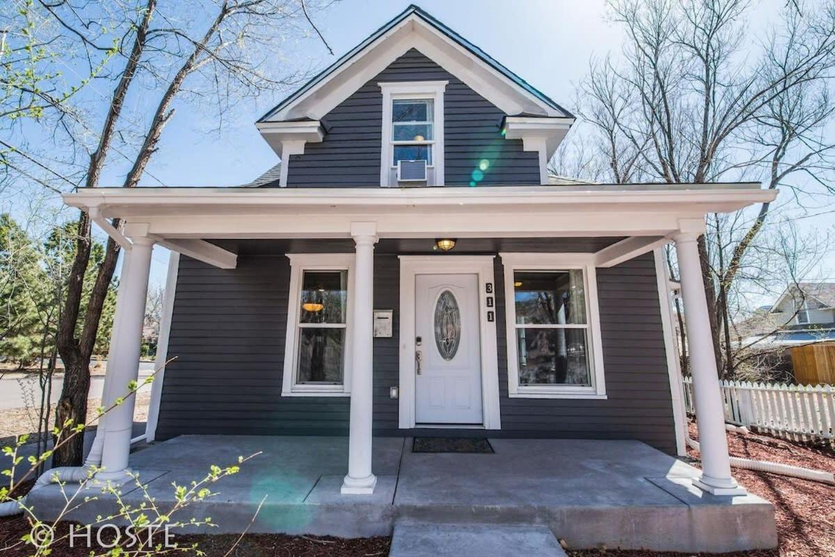 3br Charming Modern Victorian Downtown Holiday home *