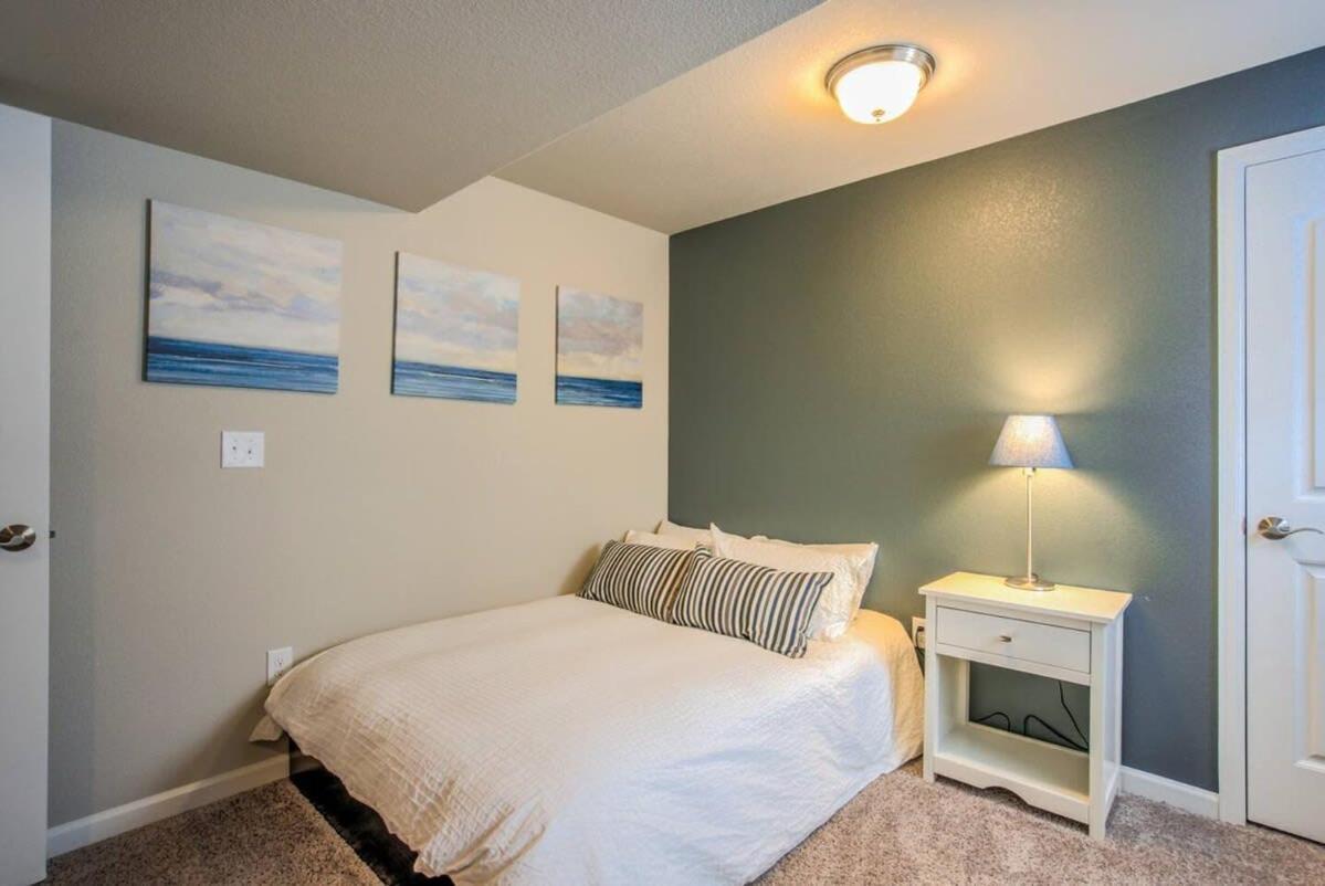 4br Modern Townhome Close To Usafa * Colorado Springs