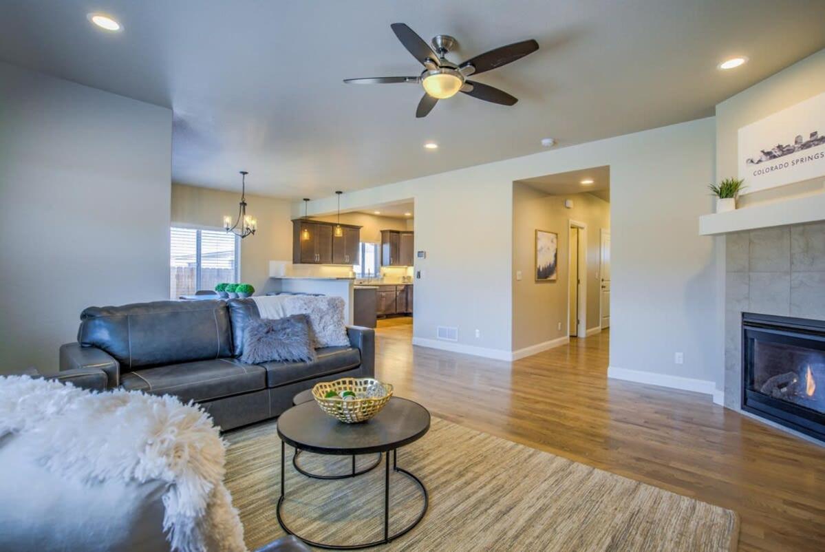 4bd Westside Vacation W Space & Flexibility Holiday home