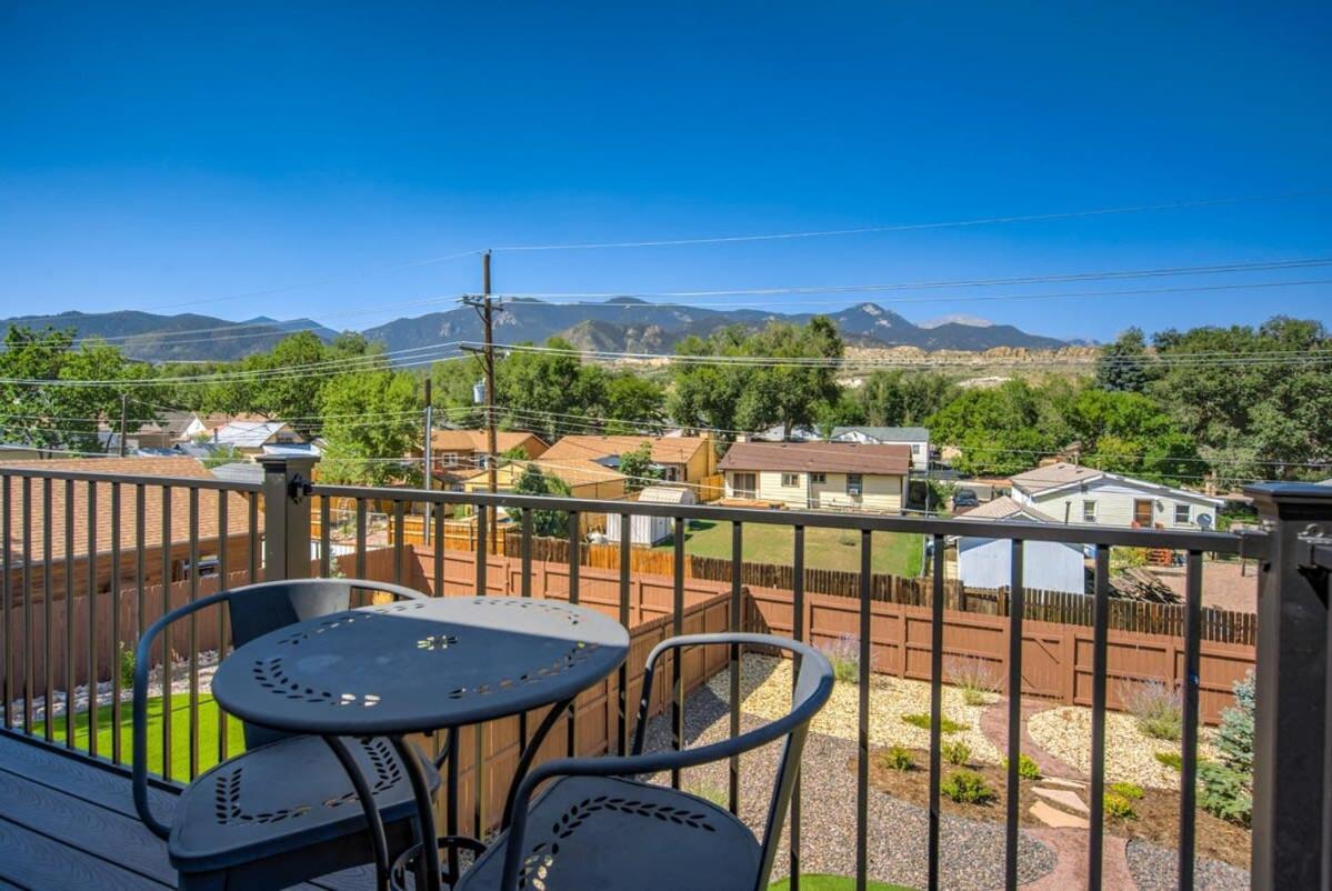Holiday home 4bd Pikes Peak Views Minutes To Hiking & Dining