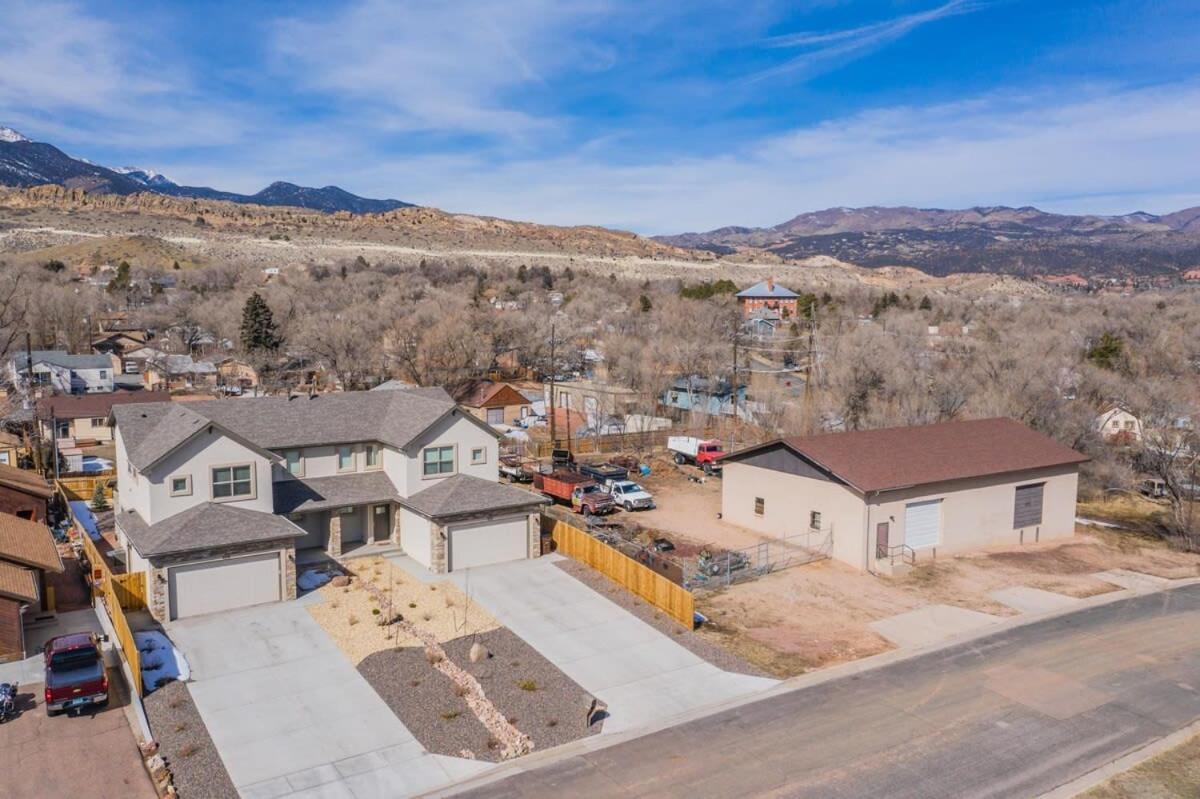4bd Pikes Peak Views Minutes To Hiking & Dining Colorado Springs