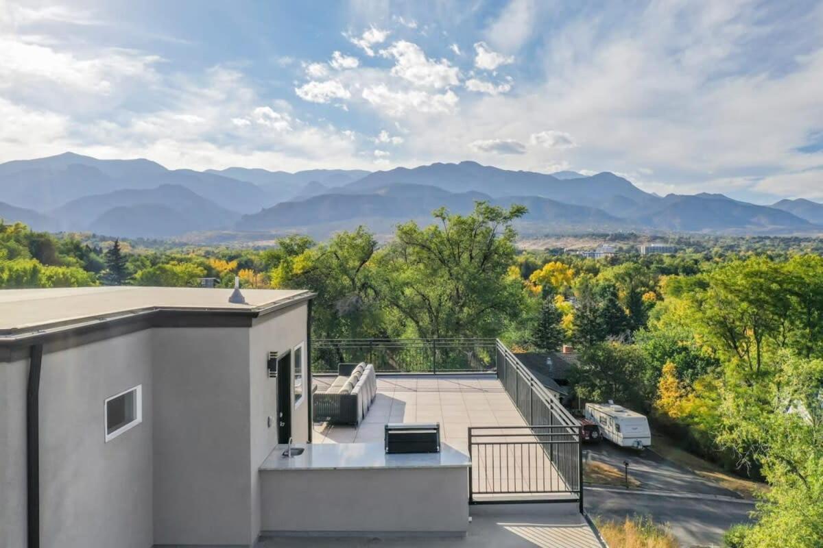 4bd Beautiful Rooftop Mountain Views New Townhome * Colorado Springs