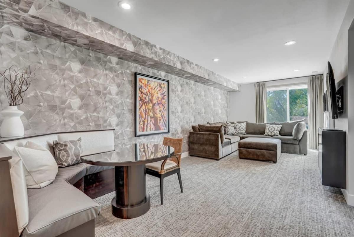 4bd Beautiful Rooftop Mountain Views New Townhome *