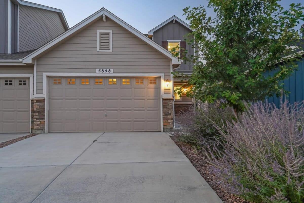 Holiday home 3br Luxury Townhome W Ac In Location *