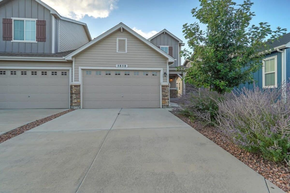 3br Luxury Townhome W Ac In Location *