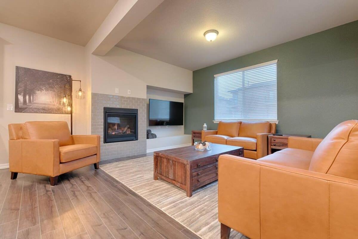 3br Luxury Townhome W Ac In Location Holiday home