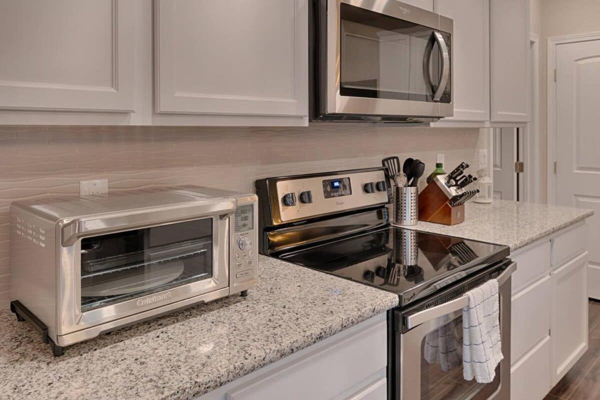 3br Luxury Townhome W Ac In Location Holiday home *