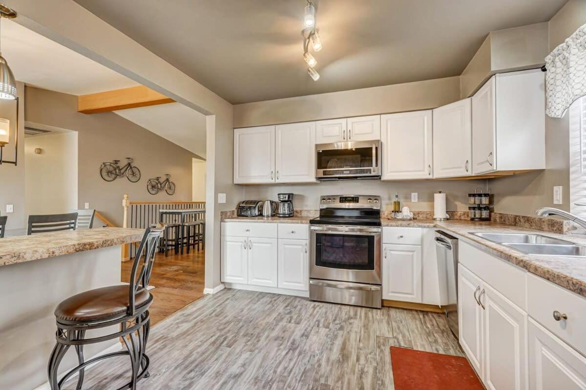 3bd Cheyenne Mountain W Hot Tub & Grill * Colorado Springs