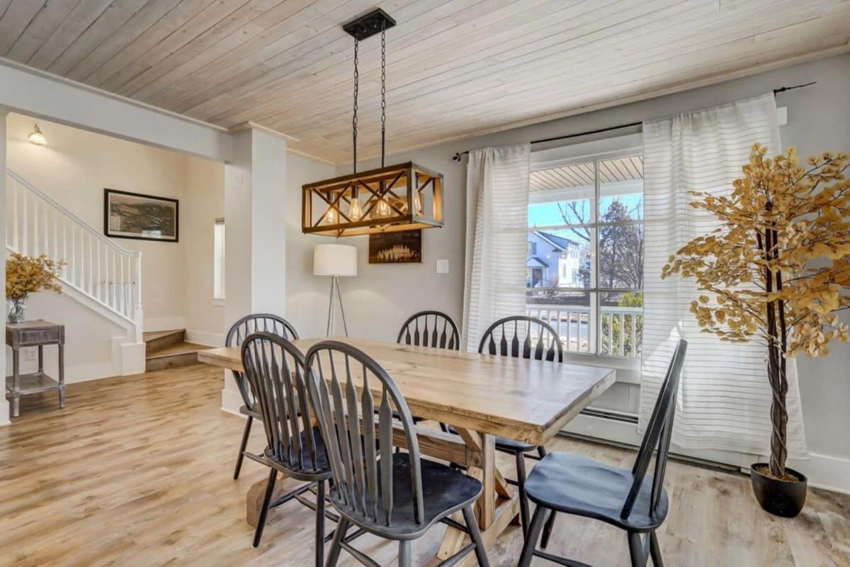 3br Modern W Lg Backyard Mtn Views & Hot Tub Holiday home