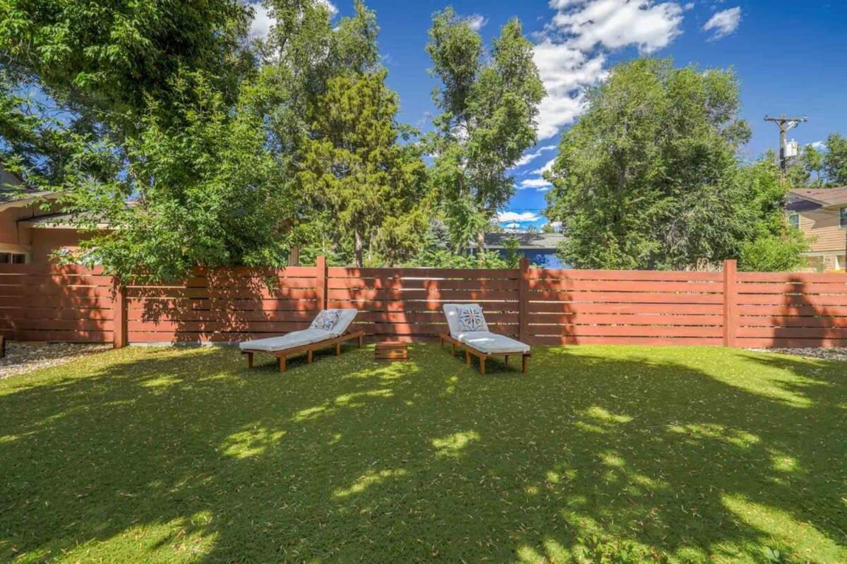 3bd Charming Large Backyard Garden Holiday home