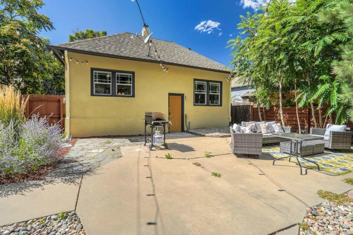 Holiday home 3bd Charming Large Backyard Garden Colorado Springs