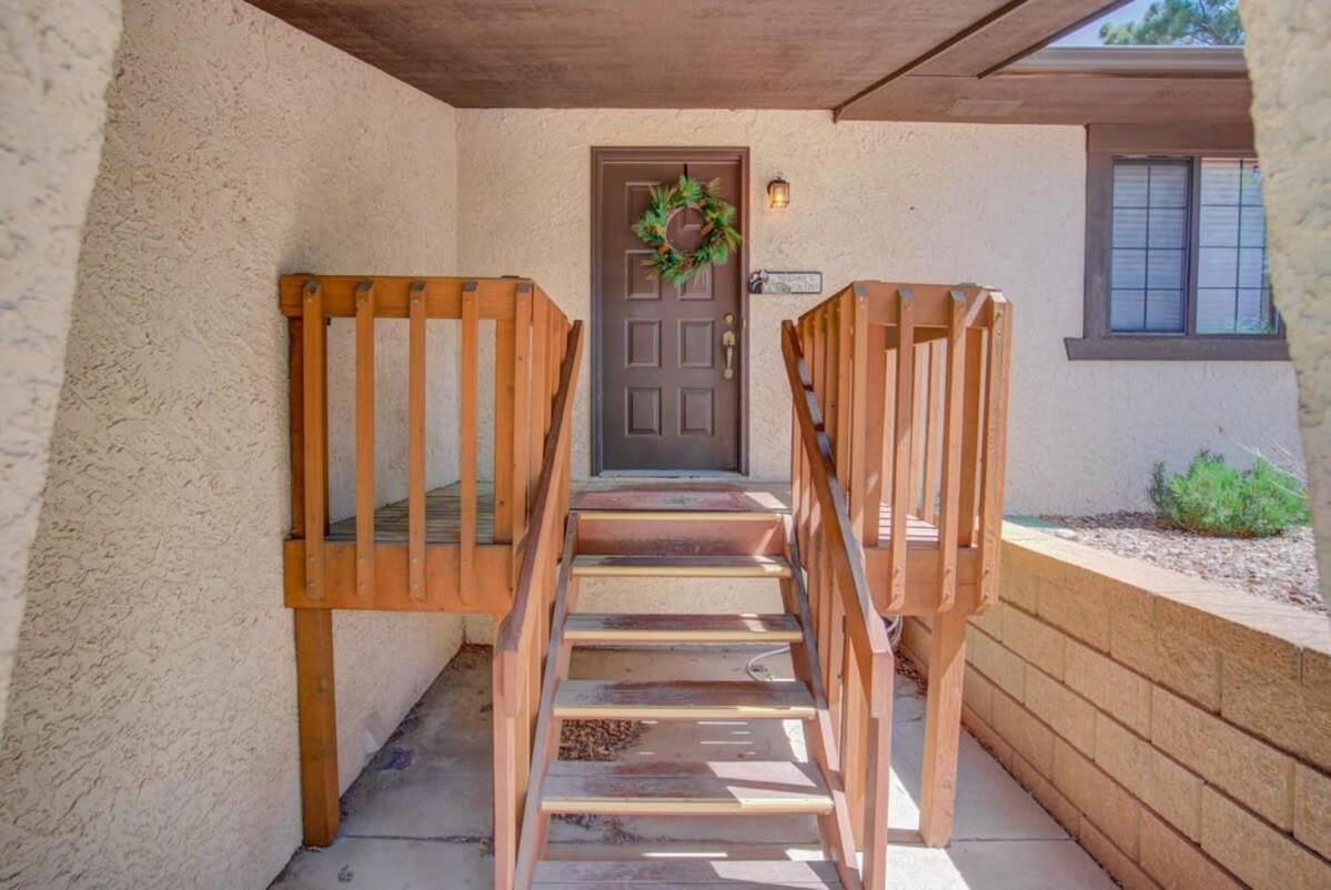 Holiday home 4br Near Usafa Entertain W Lg Backyard & Hot Tub Colorado Springs