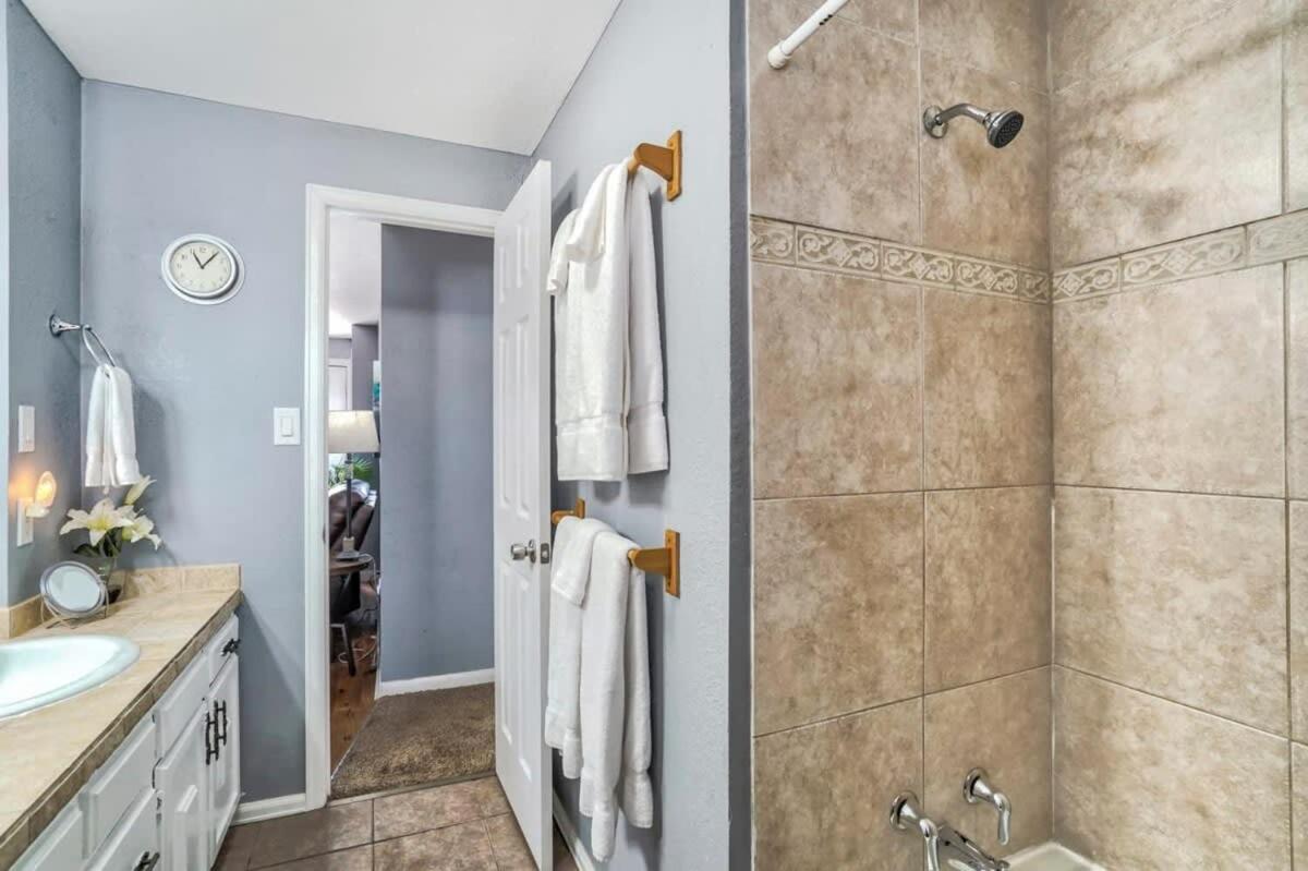 3bd Dog Friendly Mid-term & Corporate Holiday home Colorado Springs