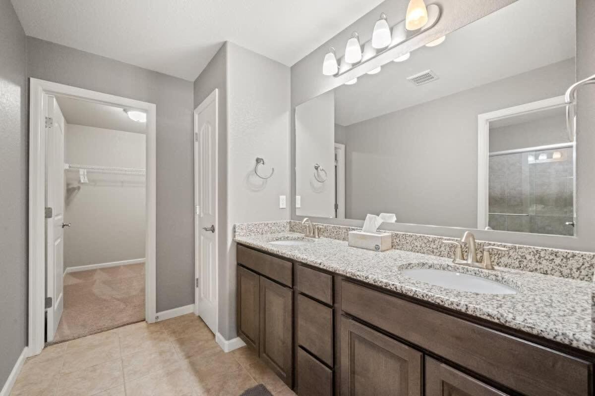 3bd Near Air Force Academy Movie Workspace And Grill