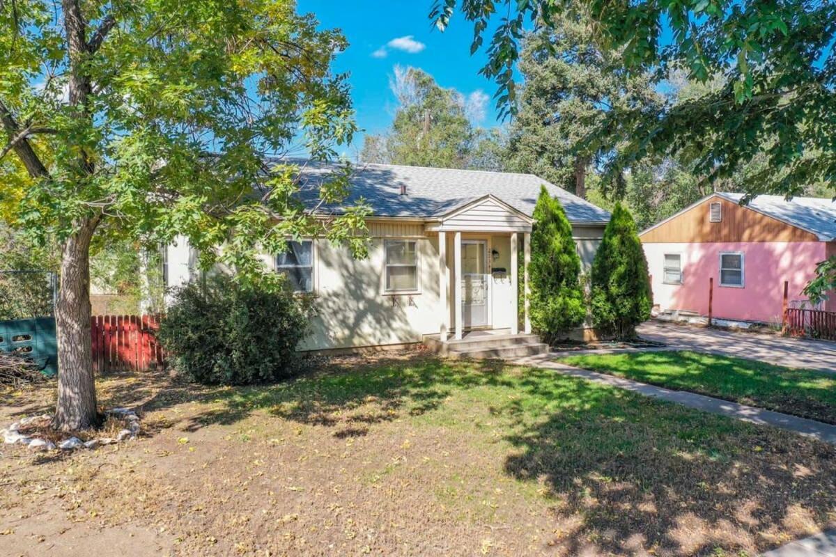 Extended Close To Broadmoor Ft Carson Usafa Holiday home