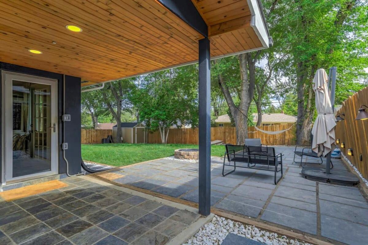 Family Oasis Offices Gym Fenced Yard Holiday home