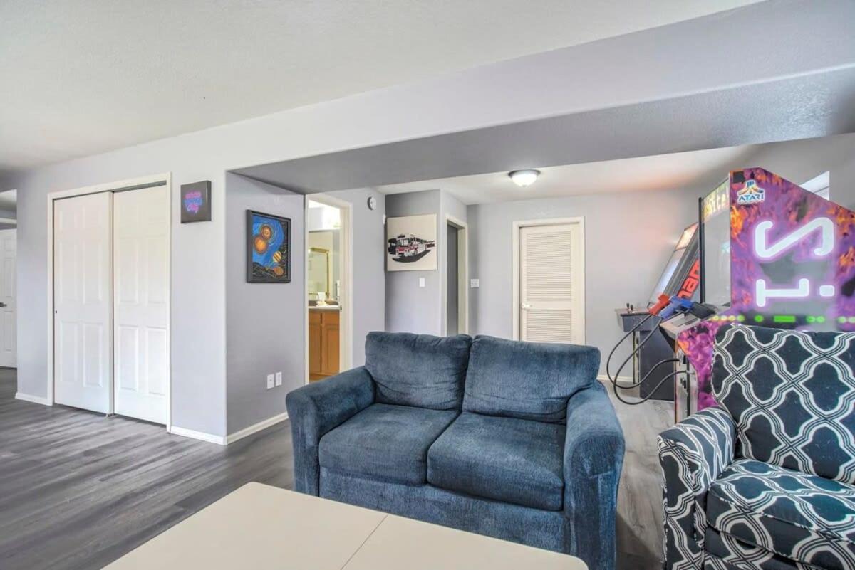 6bd Quiet Northside Mountain Views & Parks *