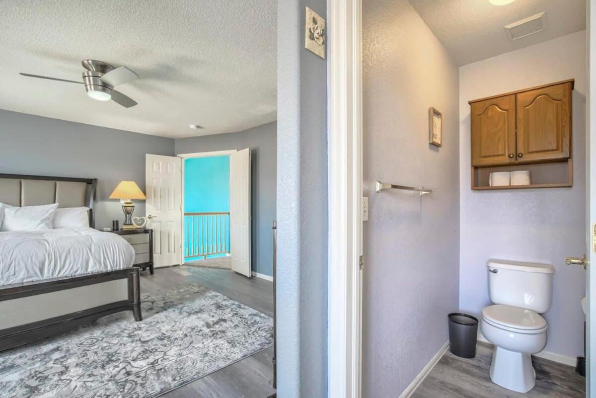 Holiday home 6bd Quiet Northside Mountain Views & Parks Colorado Springs