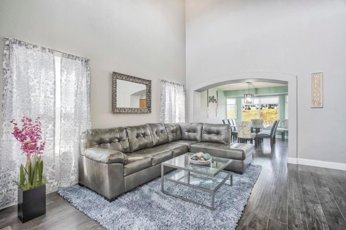 6bd Quiet Northside Mountain Views & Parks *