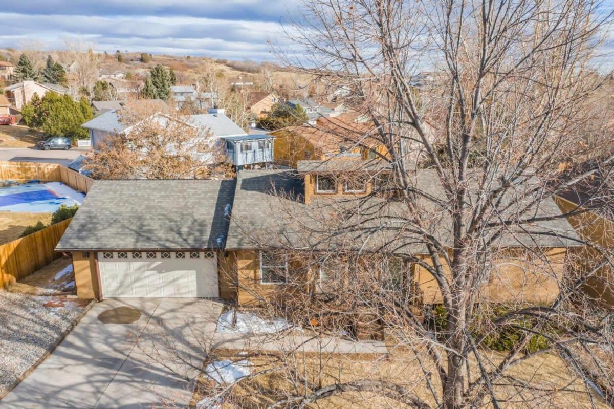 3bd Quiet Suburbs Restaurants & Parks