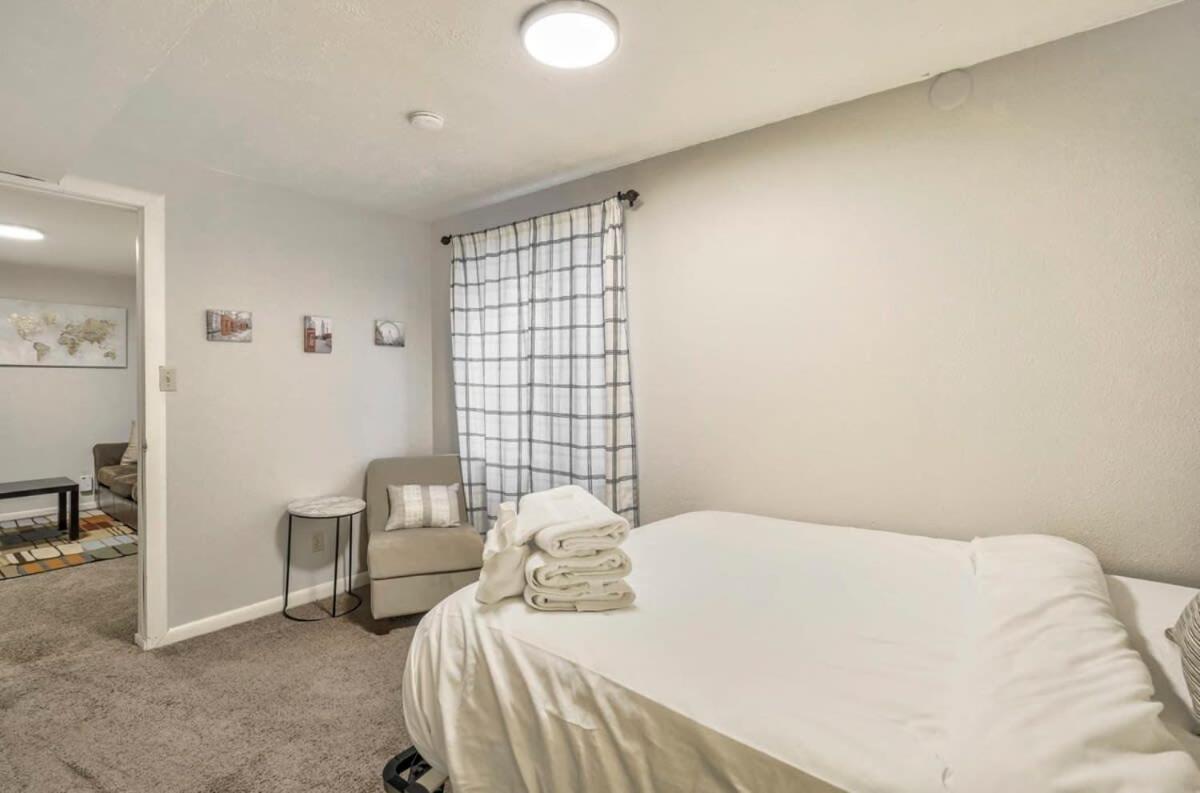 4bd Quiet Suburbs Near Carson