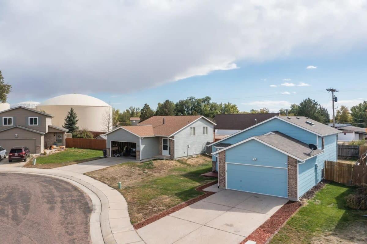 4bd Quiet Suburbs Near Carson *