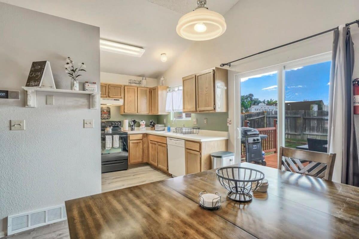 4bd Quiet Suburbs Near Carson