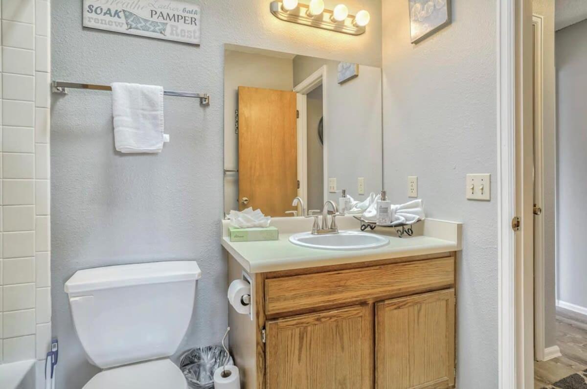 4bd Quiet Suburbs Near Carson * Colorado Springs