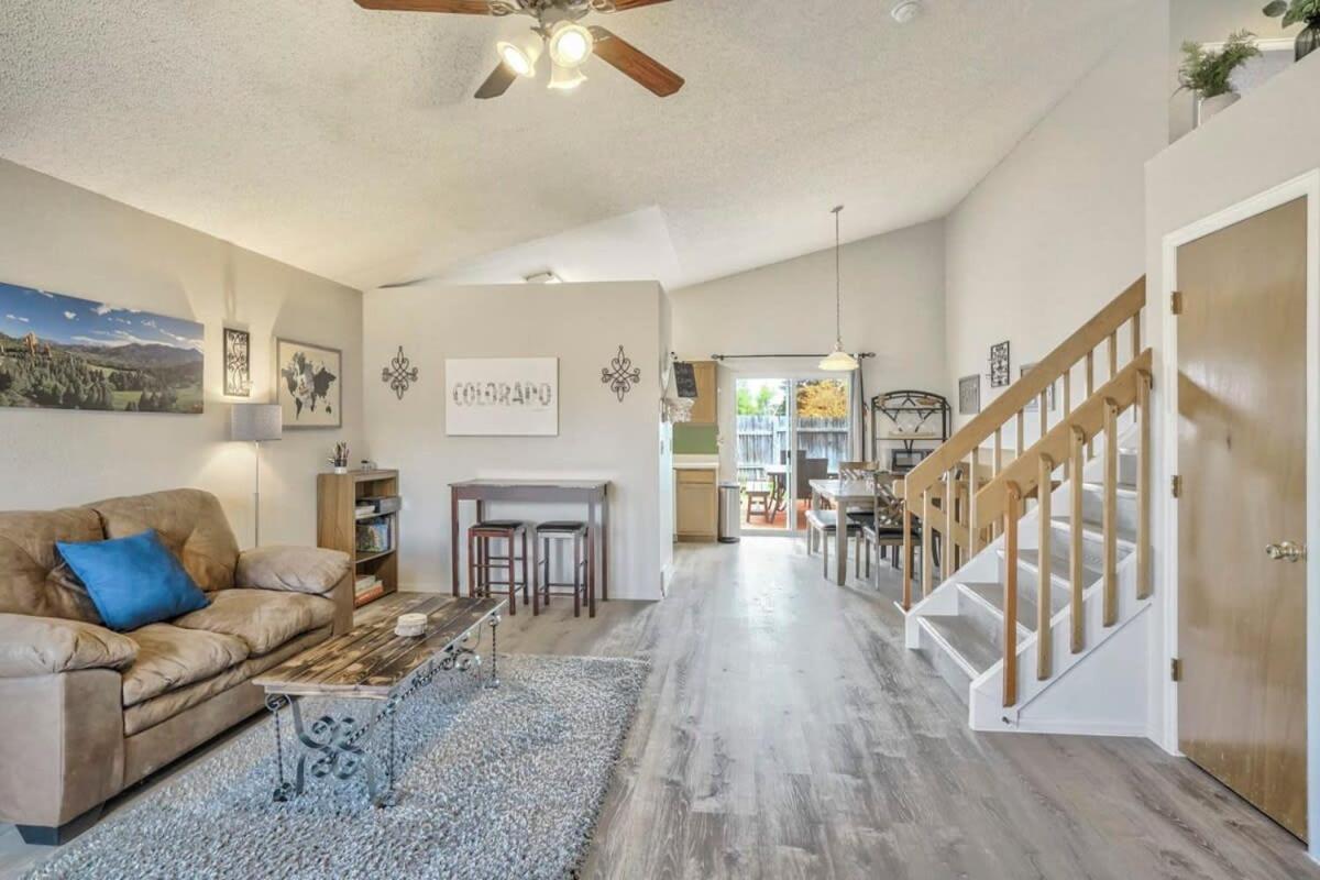 4bd Quiet Suburbs Near Carson * Colorado Springs