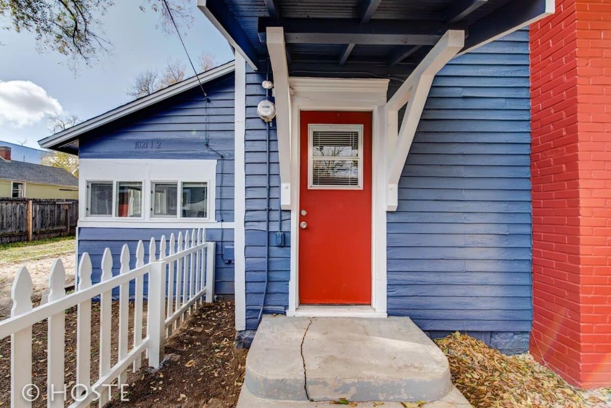 Holiday home *h* New! Downtown Newly Renovated! *