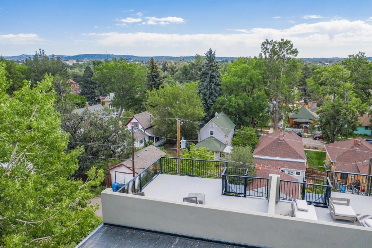 4bd W Rooftop Patio Fire Pit & Mountain Views