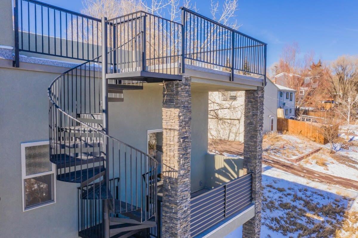 4bd W Rooftop Patio Fire Pit & Mountain Views *