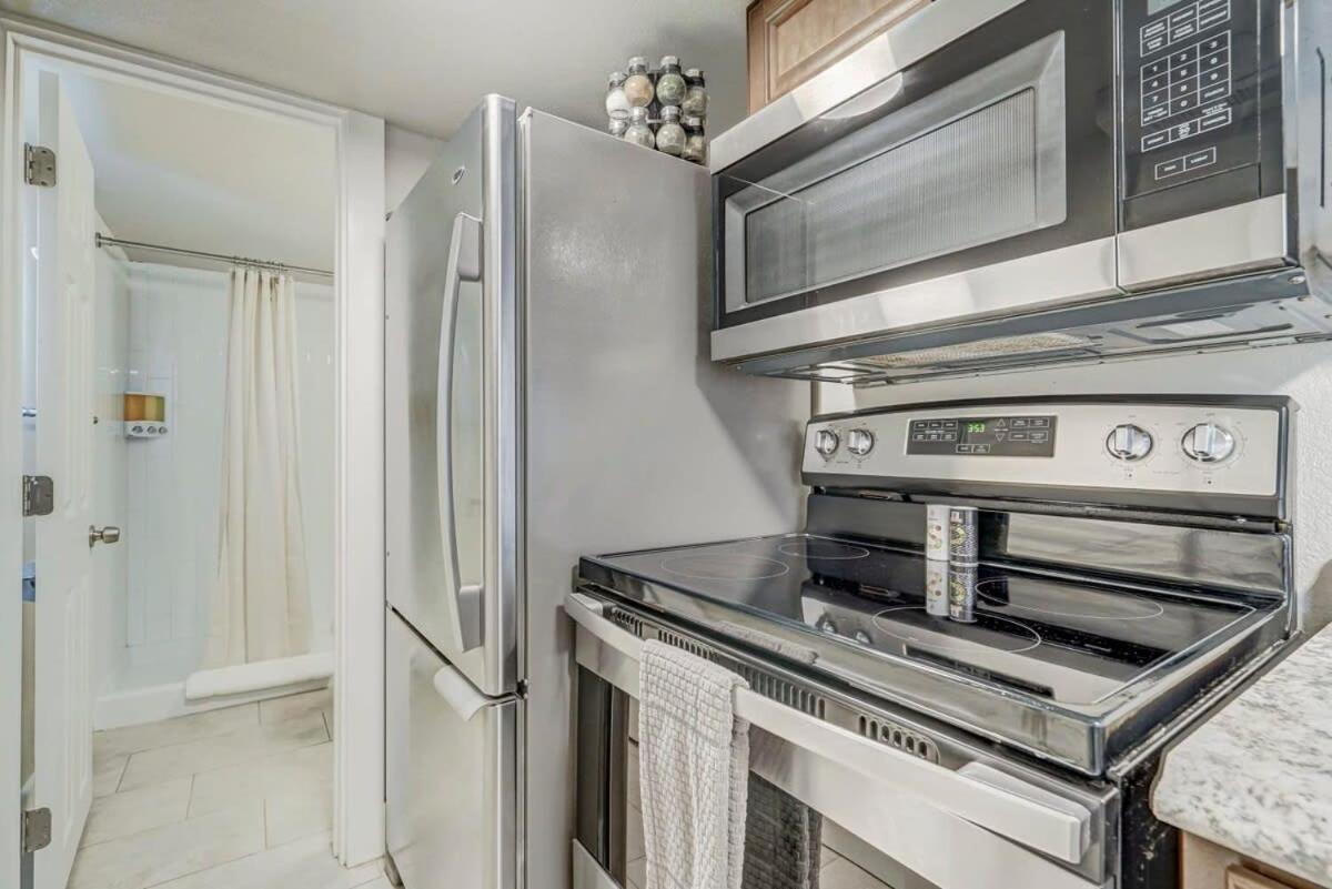 Fullkitchen Smarttv A C King Sunnycolorado Holiday home *