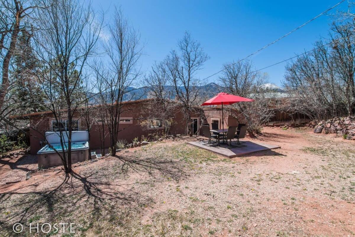 Holiday home *h* New! 4br Garden Of The Gods Retreat Colorado Springs