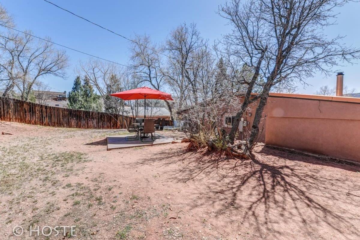 Holiday home *h* New! 4br Garden Of The Gods Retreat