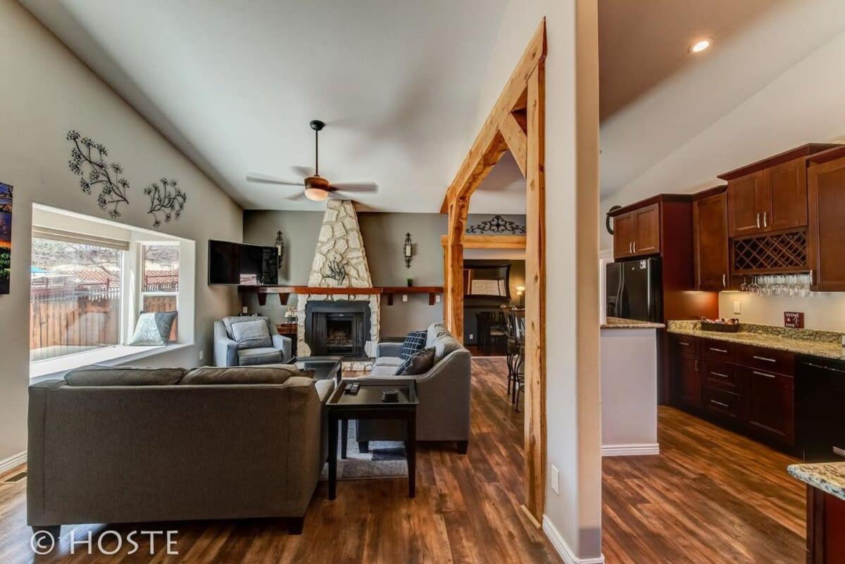 *h* New! 4br Garden Of The Gods Retreat