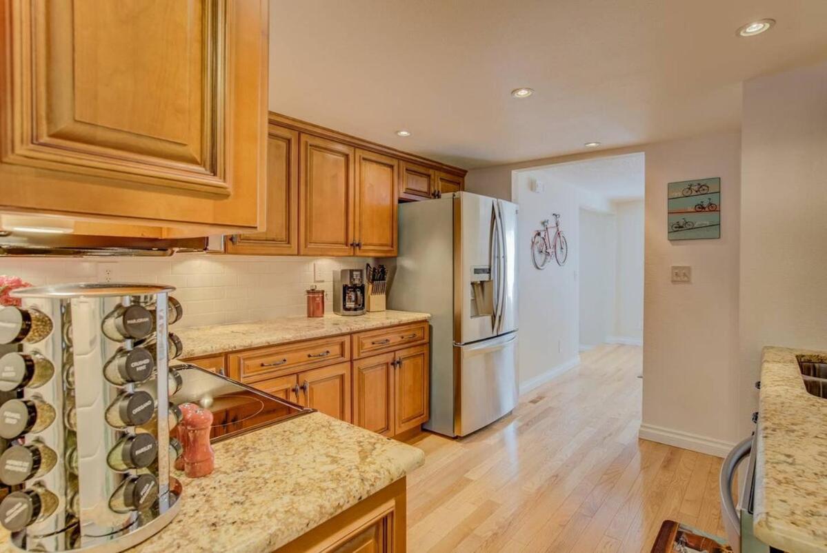 Holiday home 3br Downtown - New Hot Tub - Olympic Training Center Colorado Springs