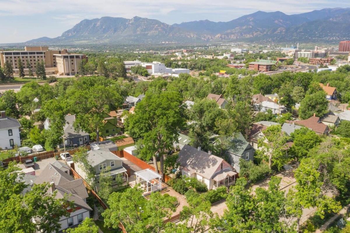 Holiday home 3br Downtown - New Hot Tub - Olympic Training Center