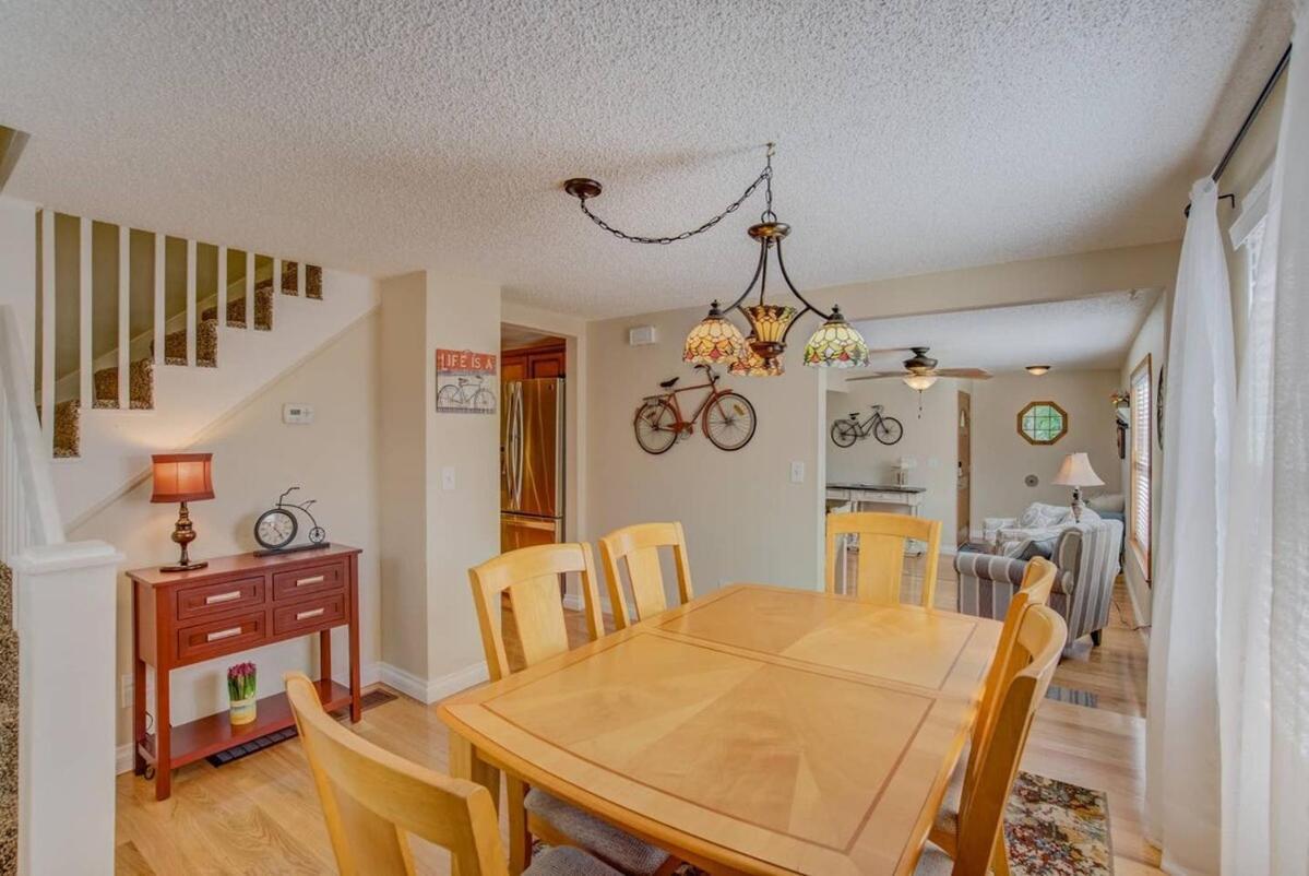 Holiday home 3br Downtown - New Hot Tub - Olympic Training Center Colorado Springs